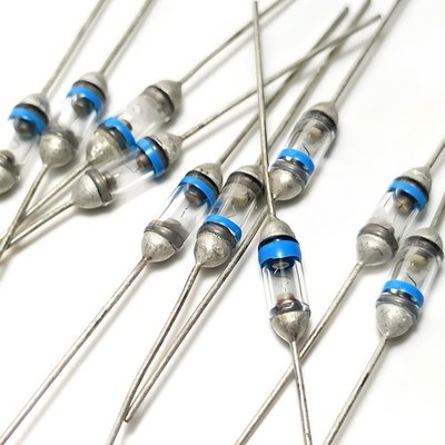 20pcs Germanium Diode D18 Blue Ring Mil-Spec Fuzz Pedal / Crystal Radio USSR