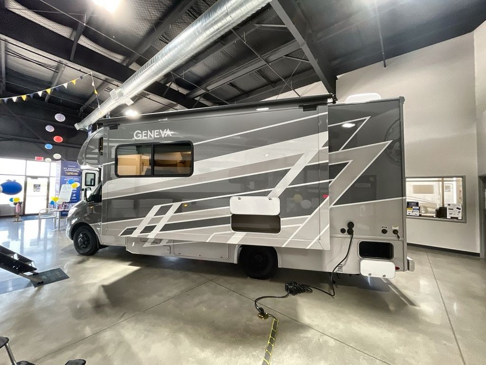 2026 Thor Motor Coach Geneva 24VP | eBay