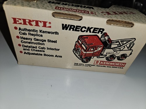 NOS 1/48 Ertl Kenworth Wrecker Steel Truck - Picture 3 of 7
