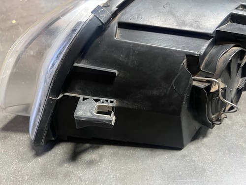 2004 2005 2006 2007 2008 Audi A4 Front Right Passenger Headlight Lamp OEM 3645 - Picture 7 of 16