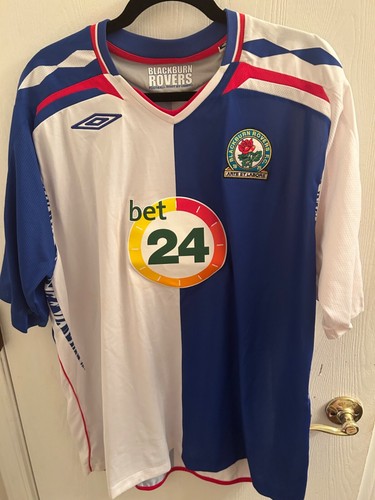 Pourquoi Blackburn est poursuivi en justice par Macron