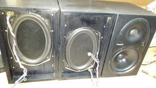 LOT OF 3 Mackie HR624 Studio Monitors 2 MISSING POWER SUPPLY READ LISTING C PIX - Picture 9 of 15