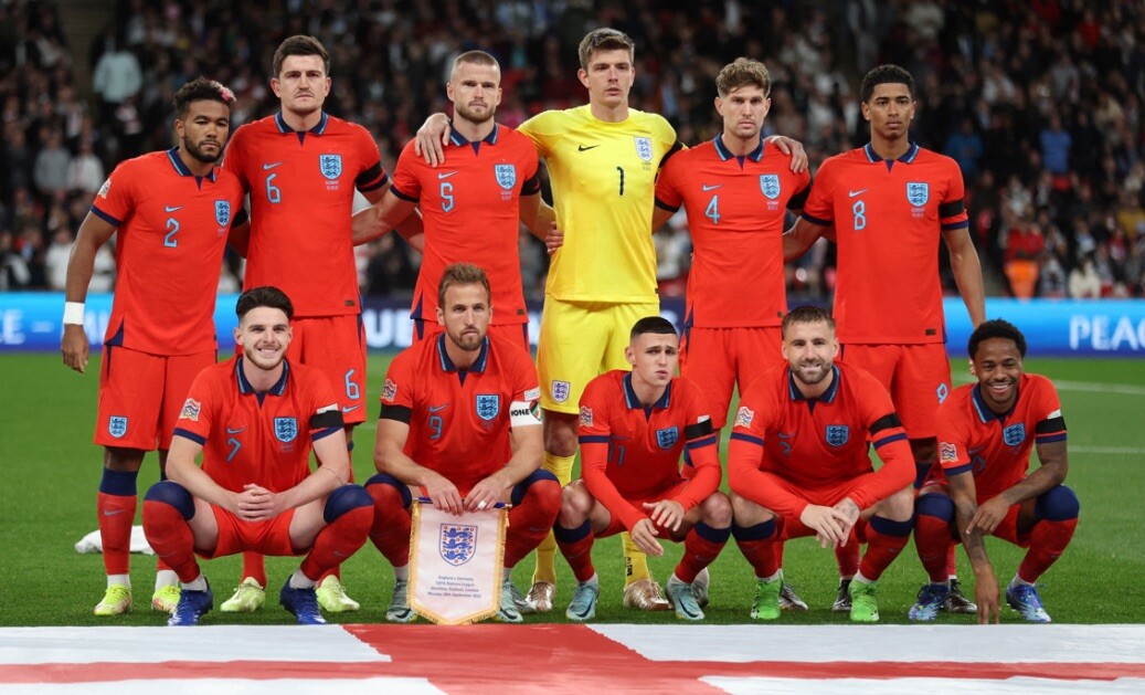 Nike Authentic England National Team 2022 Soccer DN0685-600 Jersey