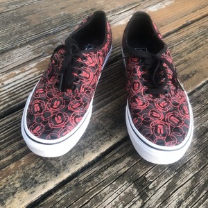 mens mickey mouse sneakers