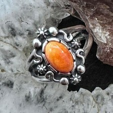 Carolyn Pollack Sterling Silver Orange Spiny Oyster Decorated Split Shank Ring