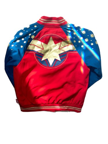 GUC Pre-owned Disney Marvel Comics CAPTAIN MARVEL zip-up Jacket Girls Size 5/6 - Picture 2 of 8