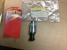 Nos Freightliner Cigarette Lighter Element and Lighter Well