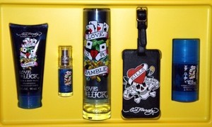 Ed-Hardy-MEN-039-S-Love-amp-Luck-3-4-oz-COLOGNE-DEODORANT-BODY-WASH-LUGGAGE-TAG