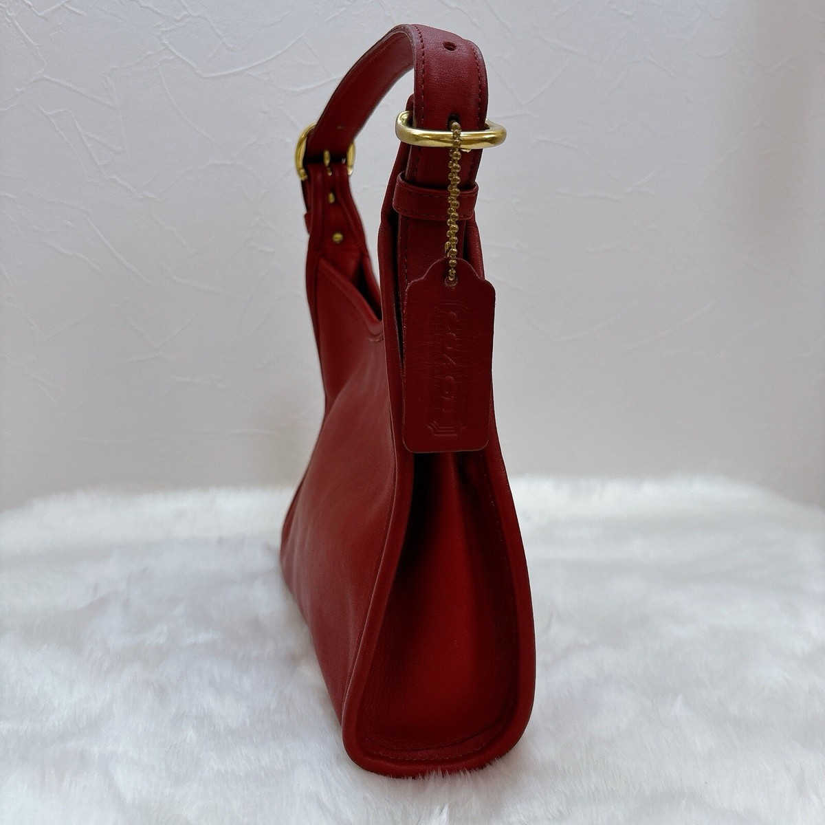 COACH Vintage 4106 RARE Small Red Smooth Leather Soho