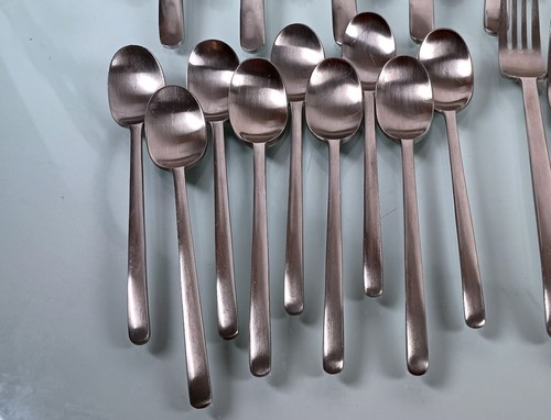 Ikea Data Flatware Lot 43 Pieces - Picture 6 of 11