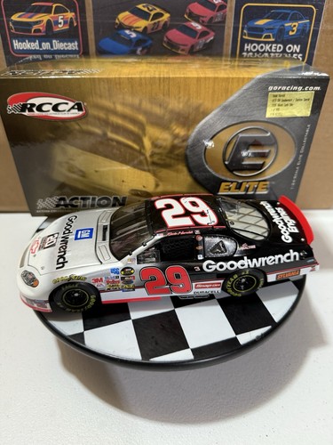 Kevin Harvick ELITE #29 Goodwrench Daytona Special 2005 1/24 Nascar Diecast - Picture 1 of 13