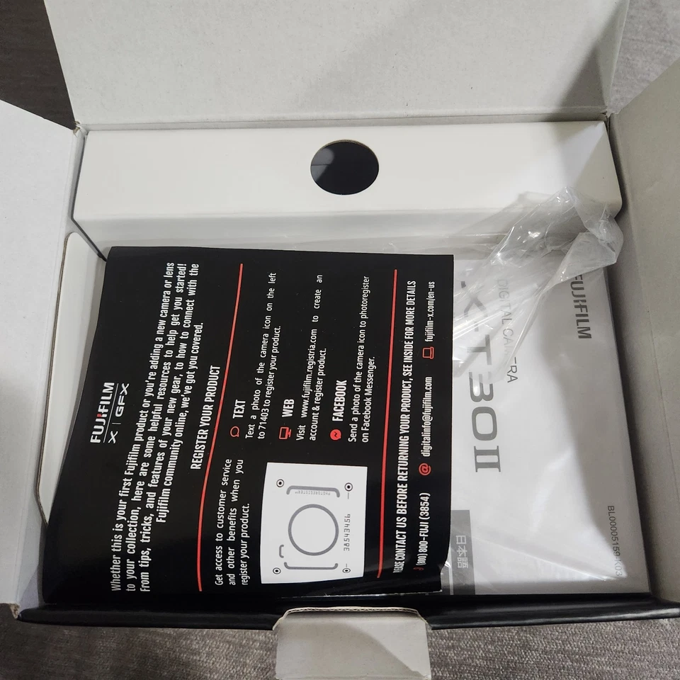 Fujifilm X-T30 II 26.1MP Mirrorless Camera - Silver (Body Only) - Image 4 of 4