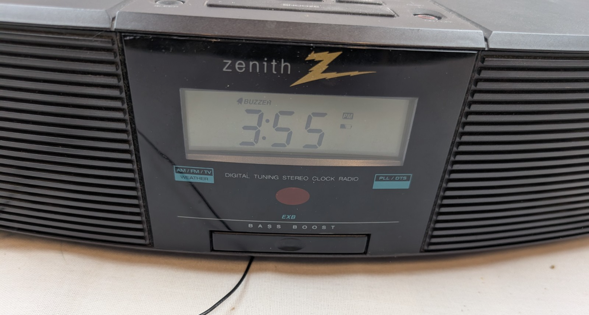 Zenith Z213B Stereo Am/fm TV AUX in Weather Sound Alarm Clock