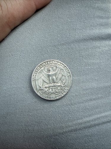RARE 1973 WASHINGTON LIBERTY QUARTER 25 CENT COIN "NO MINT MARK/RIM ERROR". - Picture 2 of 3