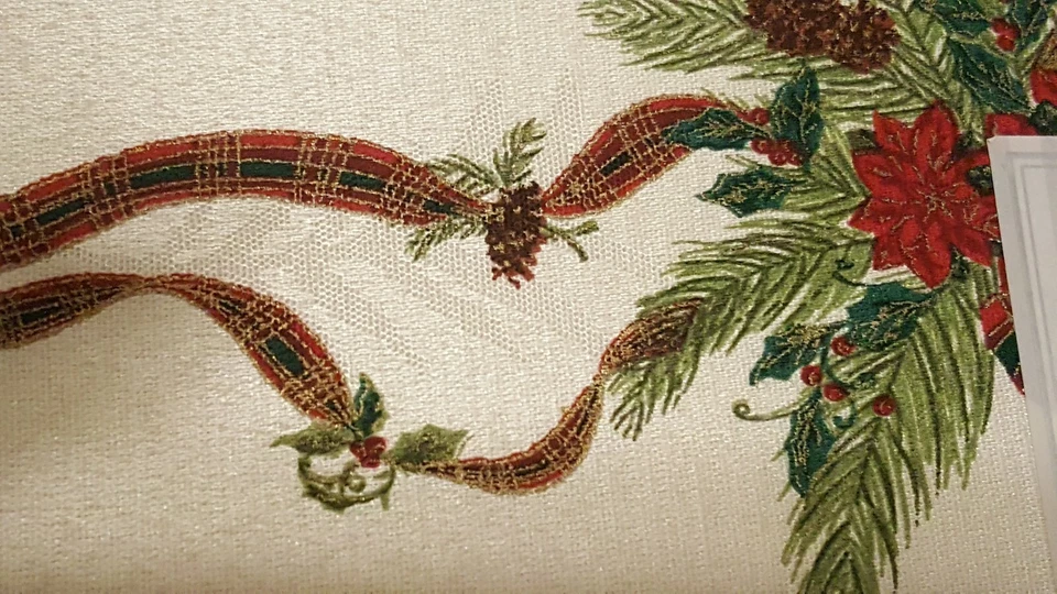 Vintage NWT 2006 JC Penney "Holly Boughs" Set of 4 Placemats Christmas - Image 4 of 4