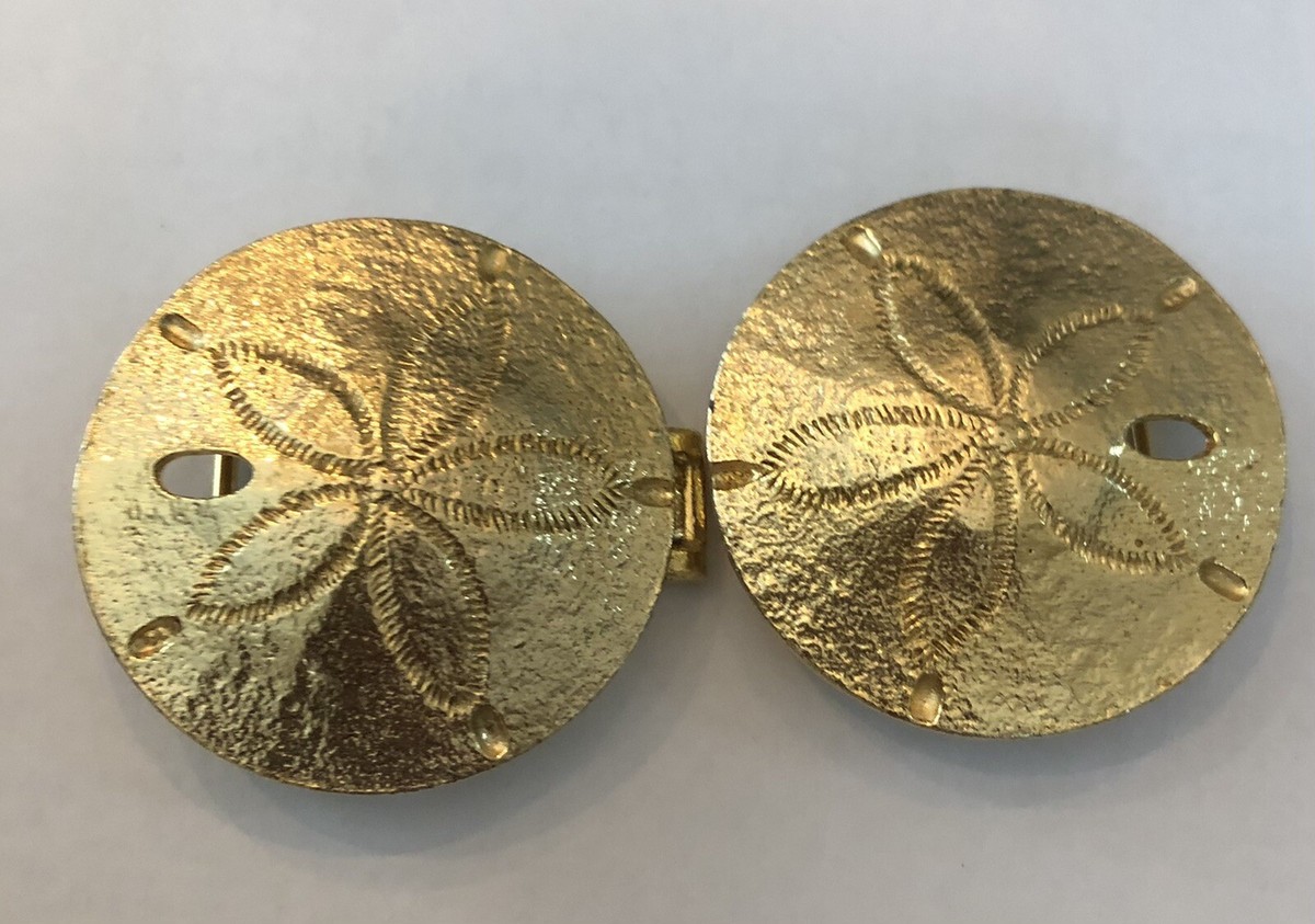 Vintage 1974 Mimi D N Sand Dollar Belt Buckle Beach Summer Chic Vintage Signed Mimi di N 1974 Gold Tone Sand Dollar Belt  main image 4