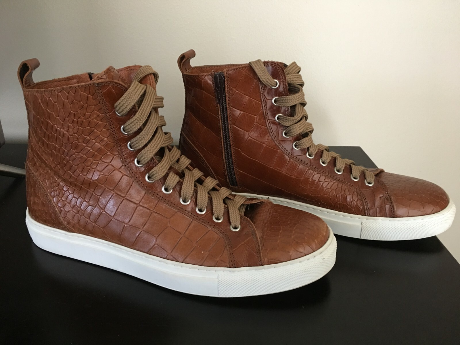 donald j pliner crocodile loafers