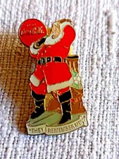 Coca-Cola Pin Weihnachtsmann Stahl 3 x 1,5 cm Werbung Sammler