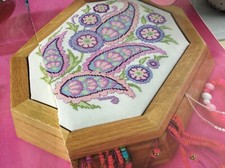 Sue Pages Pretty Pink Paisley Box Design Cross stitch chart Only / 1624
