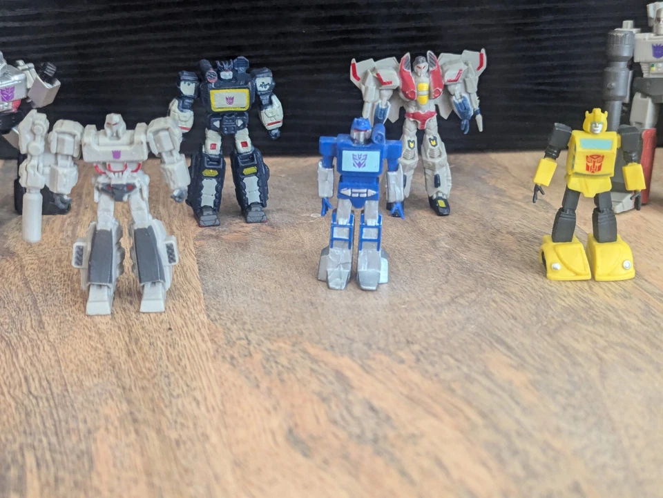 Transformers Mini Figures Lot of 5 Hasbro My Busy Books & Other Mixed Set - Image 4 of 4