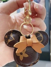 Luxury Car KeyChains - Minnie (Sold over 2000 check my Ratings page)