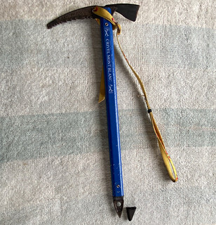 Grivel Mont Blanc Blue Ice Axe with Leash Ice Axes MPN N.ITALY