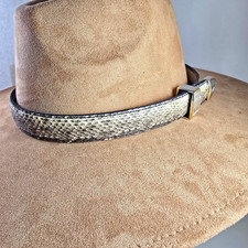 Rattlesnake skin hat band band Western cowboy cowgirl Gold Silver keeper and Tip