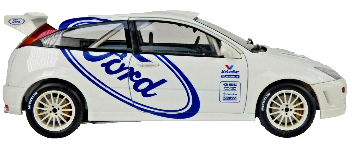 Ford Focus WRC AUTOart Racing Division 1:18 Rally Diecast Toy Car