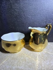 Hall China Golden Glo 22K Gold Covered Casserole Dish — listing 3