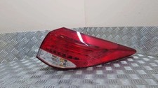 HYUNDAI i40 CW VF Rücklicht hinten links 924023Z000 1.70 Diesel 100kw 31842302