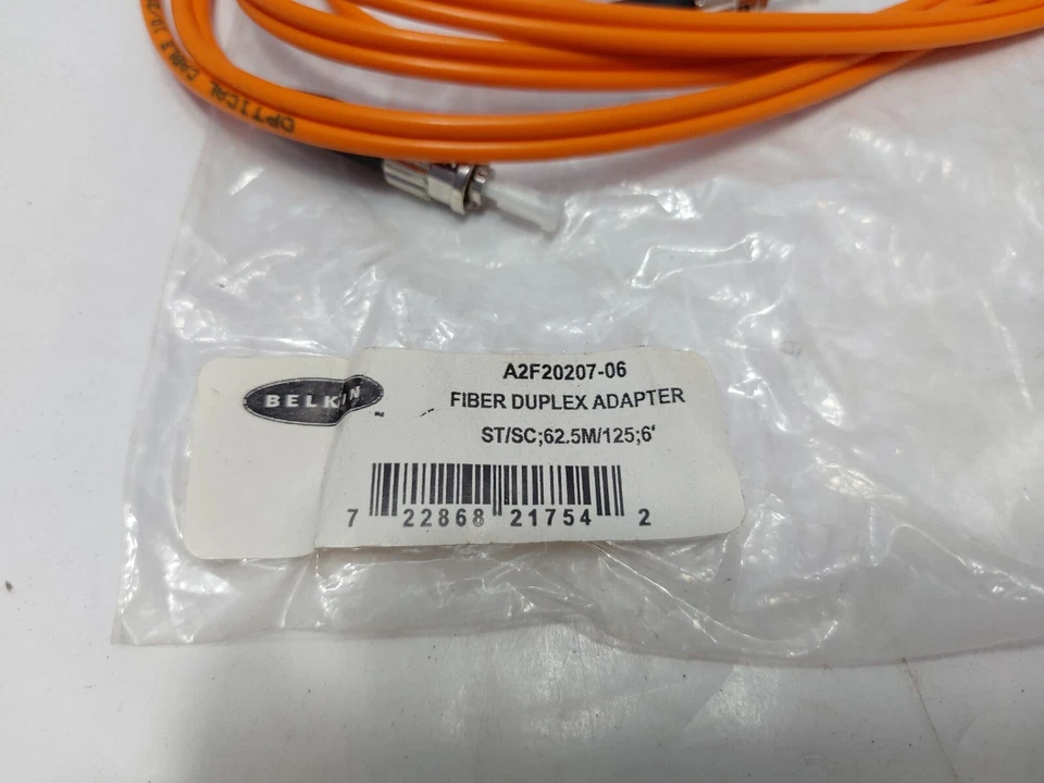 Adaptador dúplex de fibra Belkin A2F20207-06 St/Sc.62.5M/125.6" LOTE 3 PC Foto 3 de 4