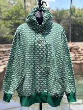 Nike Women's Oversized Fleece Pullover Hoodie in Green, L - FN0365-365