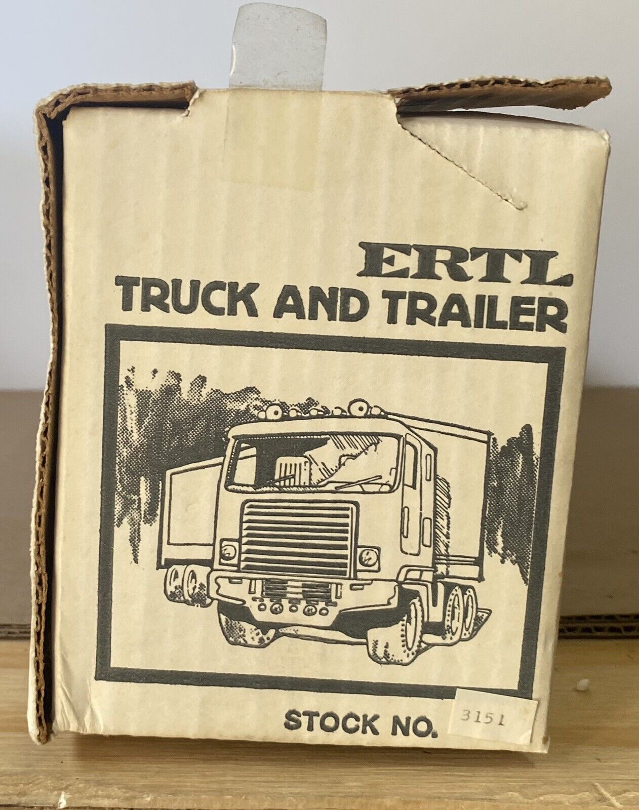 ERTL 1:25 Brunos (Food & Pharmacy) Truck Tractor Trailer #3115-8541 18 Wheeler