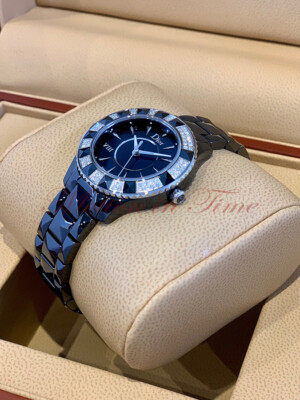 Christian Dior VIII Quartz 33mm Diamond Bezel Black Ceramic Quartz