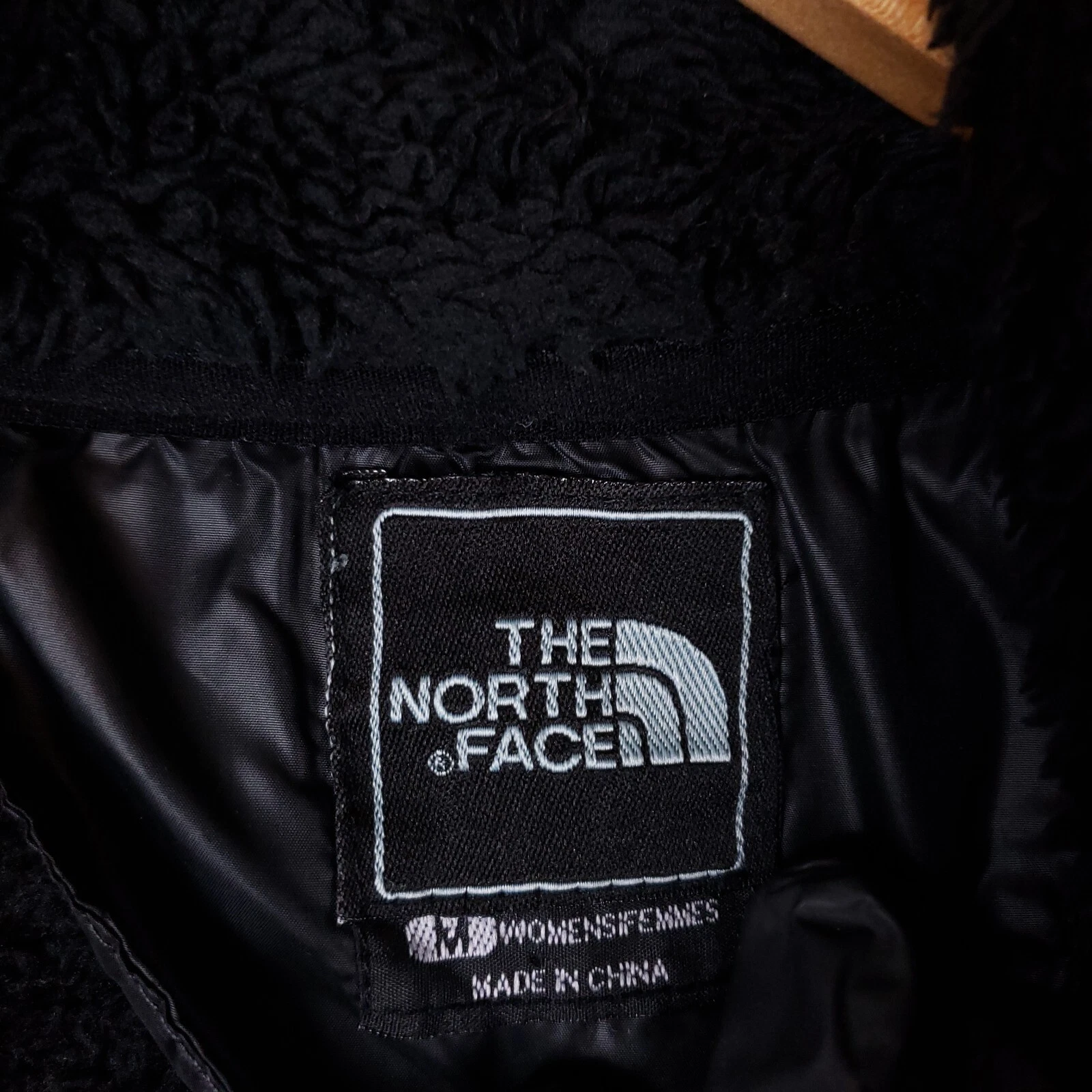north-face fuzzy fleece warm outdoor winter hiking jacket