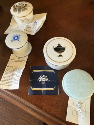 Fine Porcelain Boxes: Royal Worcester, Richard Ginori, Bing, Grøndahl & Noritake