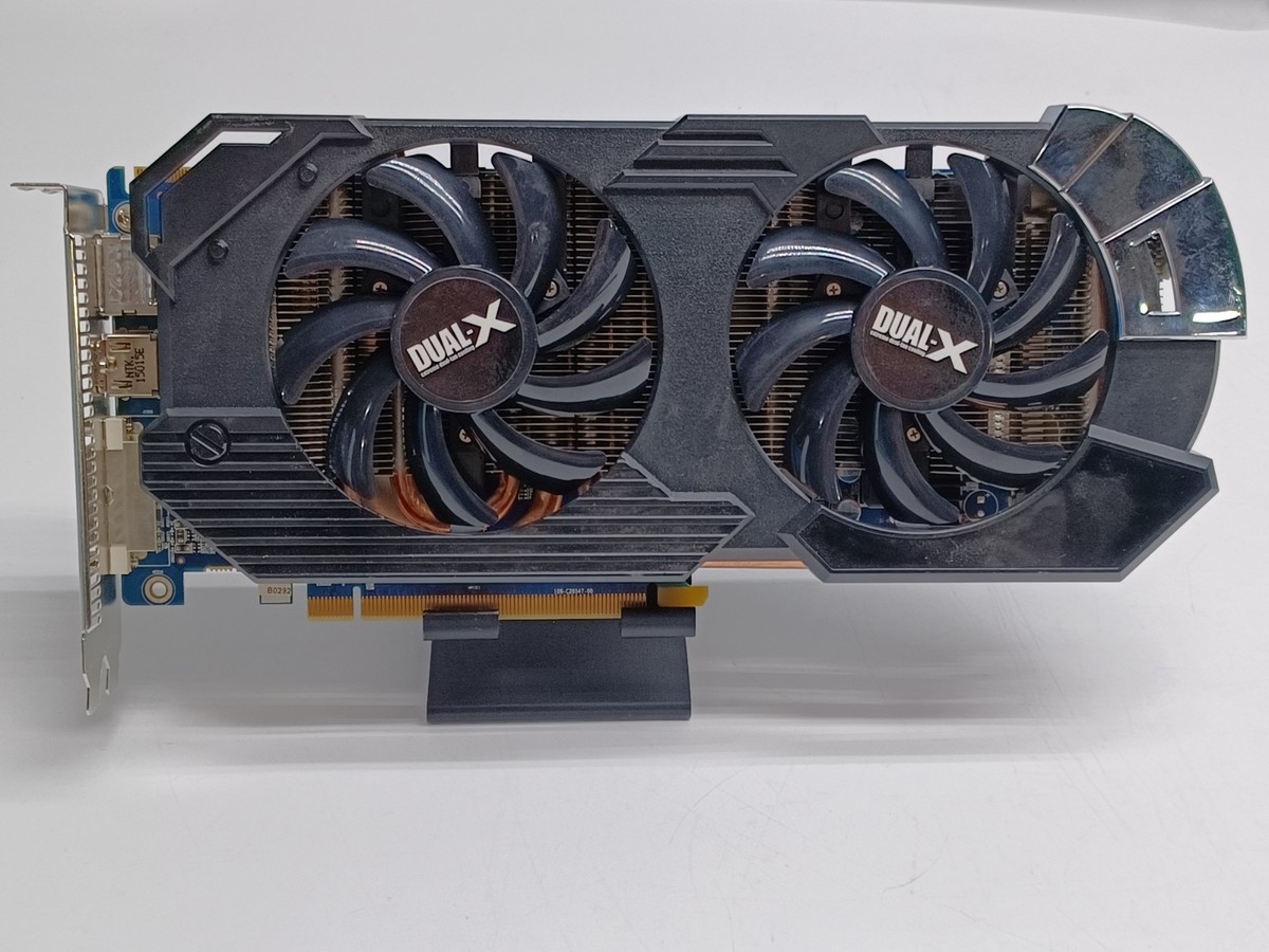 Sapphire Radeon HD 7950 Dual-X with Boost, 3GB GDDR5 Graphics Card