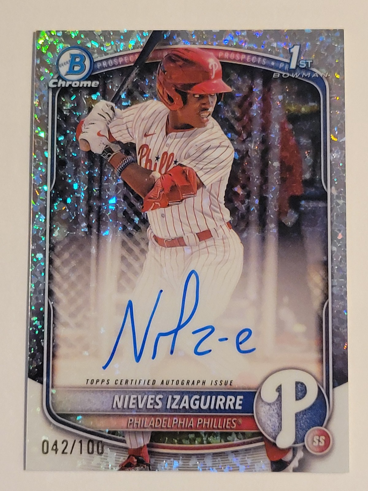 2025 Bowman Chrome Nieves Izaguirre Mini Diamond Refractor Auto /100