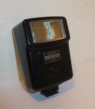 YASHICA CS-201 FLASHGUN for YAHICA / CONTAX 35mm MANUAL FOCUS SLRs