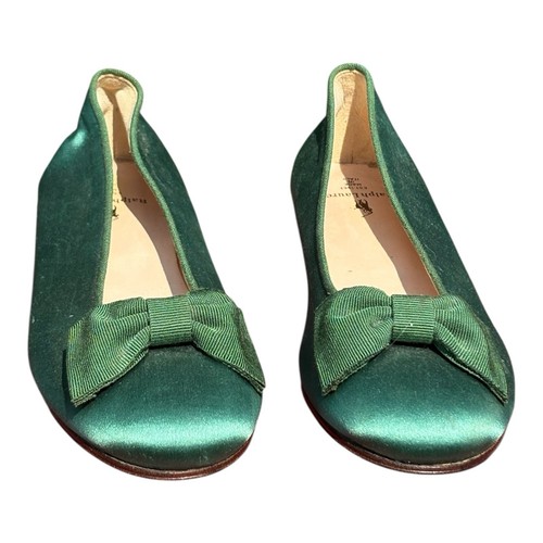 Vintage Ralph Lauren Authentic 100% Silk Emerald Green Flats With Bows On Tip - Picture 3 of 7