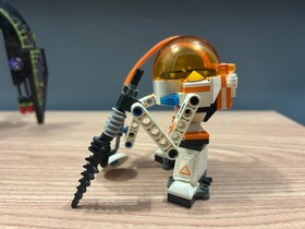 7646 LEGO Mars Mission ETX Alien Infiltraitor Complete * No Box Nor Manual* 