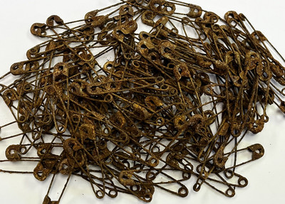 #ad 12 Pc Heavy Duty Strong 2” Primitive Rusty Safety Pins Antique Vintage #4601 $4.79