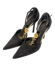 LOUIS VUITTON Heeled pumps EU38 US7.5 Black