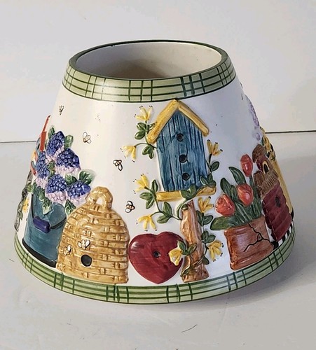 Yankee Candle Ceramic Shade 4.5 x 7" Spring Summer Birdhouse Bee Hive Garden - Picture 5 of 10