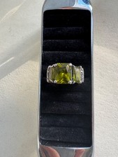 green peridot and marcasite sterling silver ring size 5.75