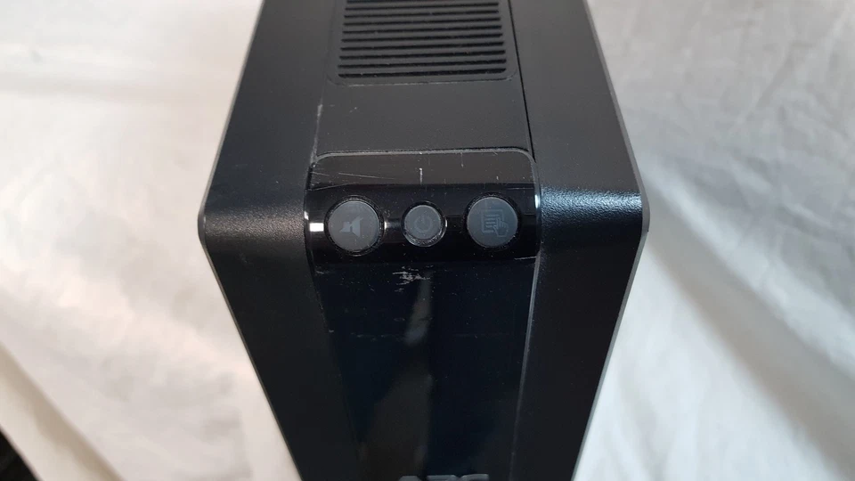 WITHOUT BATTERIES!! APC br900gi Back-UPS Pro (900 VA) - Tower - Image 4 of 4