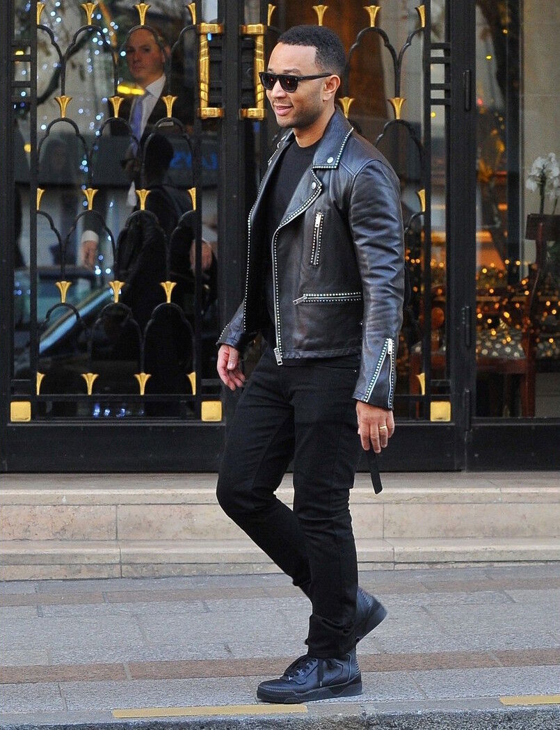 $890 Givenchy Sneakers Black Leather TYSON High Top Lace up $890 Givenchy Sneakers Black Leather TYSON High Top Lace up