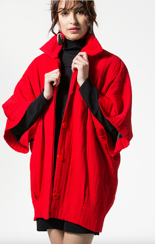 $1,970 KISS OF THE WOLF 100% SILK Batwing Jacket, Size Medium, Lipstick Red - Picture 2 of 7