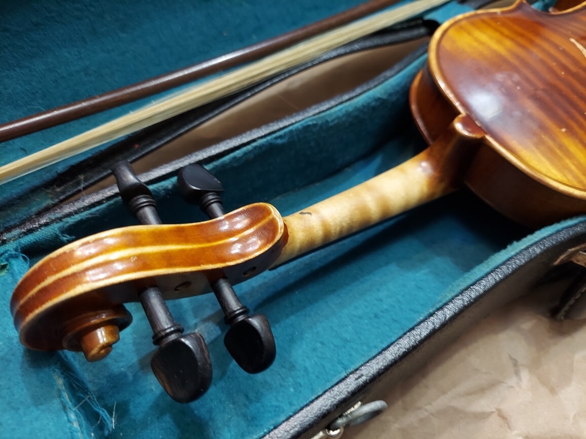 Vintage Erich R Pfretzschner 1/4 violin, Germany 1972, with