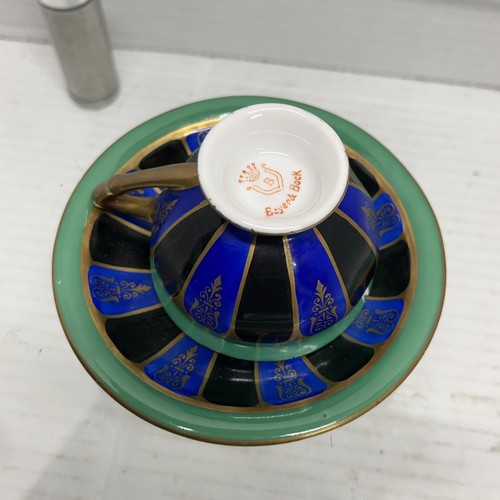 Taza y platillo Bayer And Bock hechos en Alemania con 1 astilla como se muestra en la foto - Imagen 5 de 8